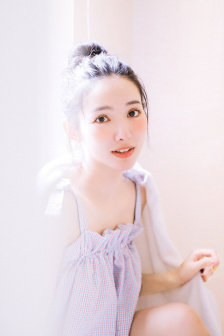 郭静纯 纯色